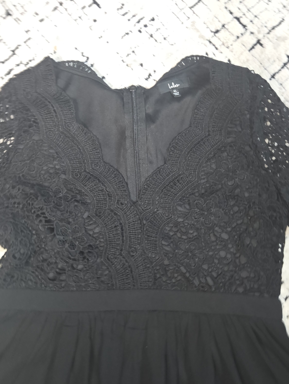 LULUS Black Lace Skater Dress Size XL Womens - Picture 3 of 4